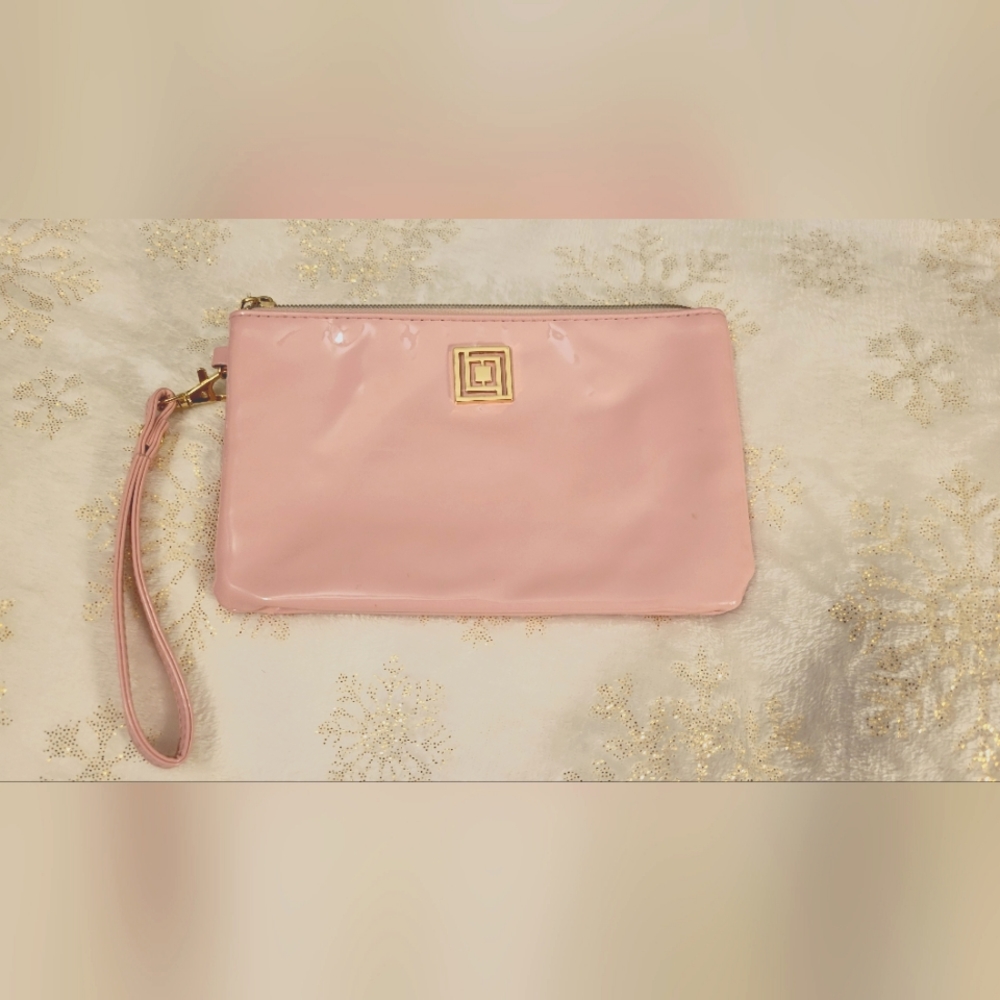 Liz Claiborne blush pink wristlet purse